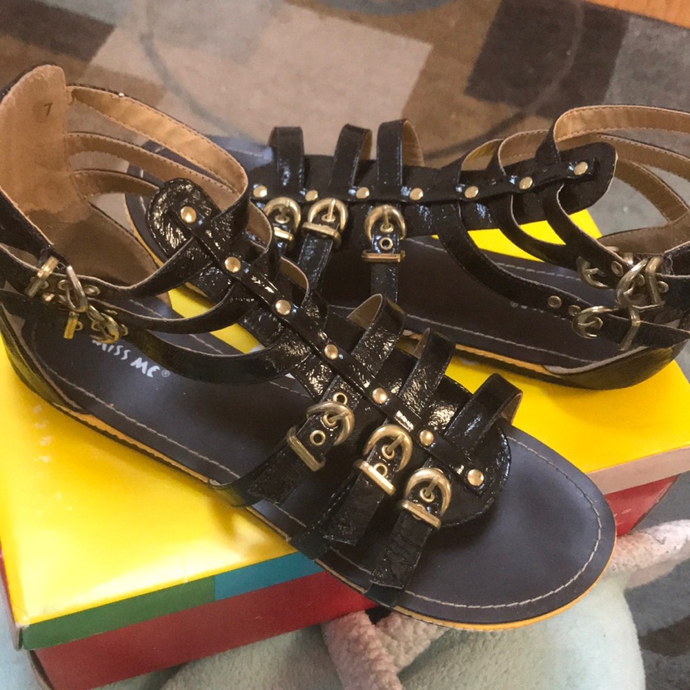 Miss me Kiki-01 gladiator sandals Black patten 7